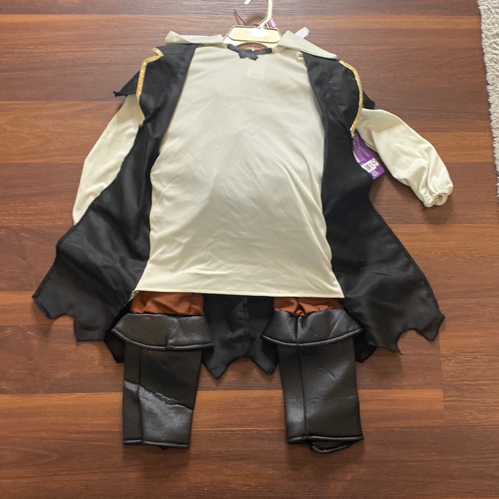 Disguise, kids, black, S, pirate costume, NWT